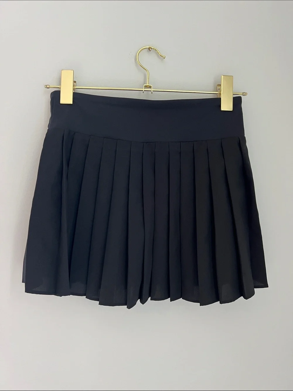 Old Navy | Go-Dry Black Pleated Sporty Skort #865083-02 Size L (10/12)